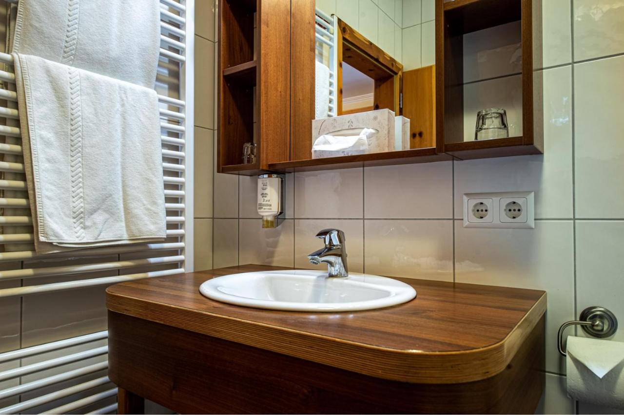 Hotel Raunig Бад Клайнкирххайм Екстериор снимка