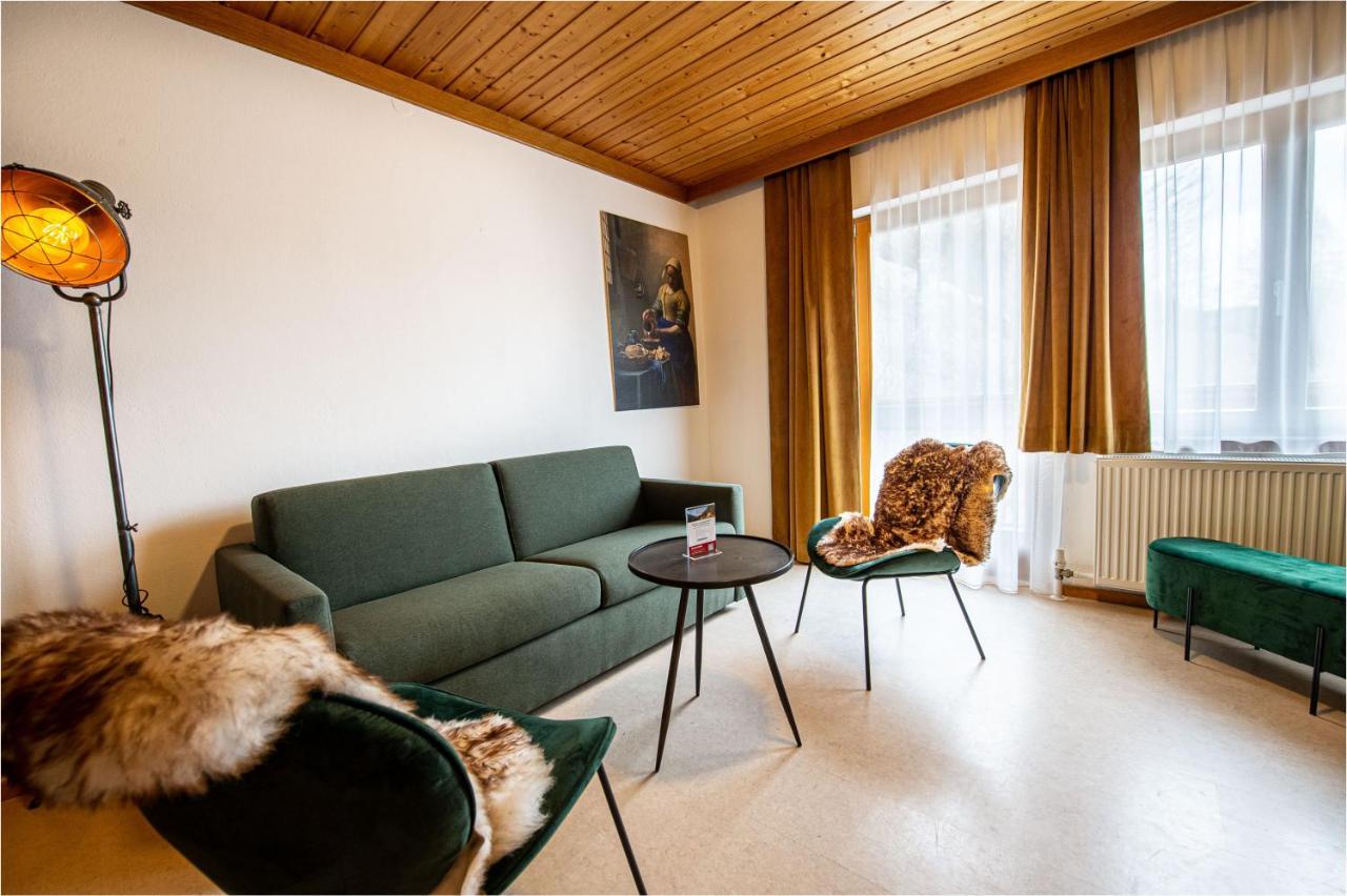 Hotel Raunig Бад Клайнкирххайм Екстериор снимка